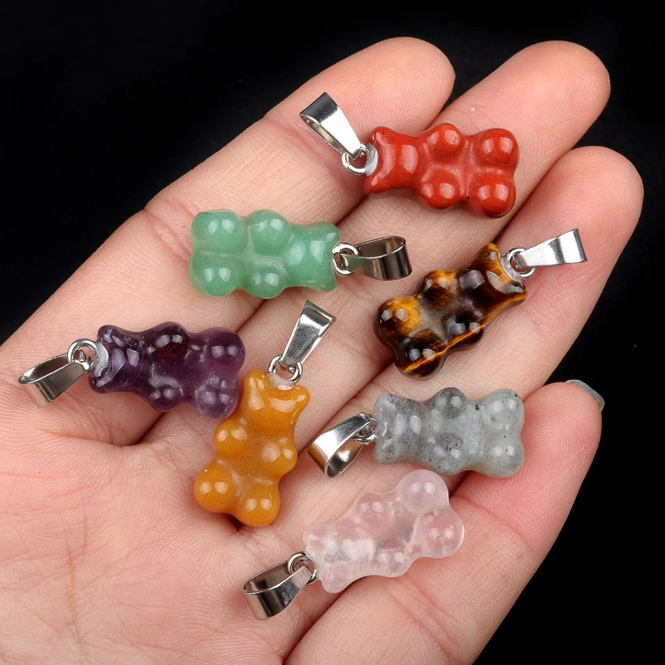 Prírodný kameň roztomilý gumový medvedí náhrdelník pre ženy dievčatá Candy Farba prírodného krištáľového kamenného medveďu prívesok Náhrdelník Candy Medvedí prívesok