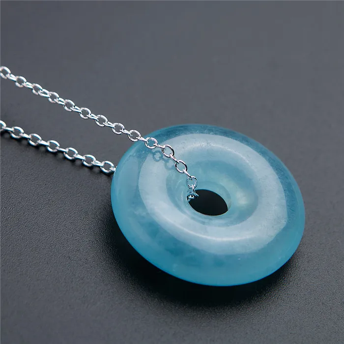 Prívesok na prírodné modré akamarine Ženy Rough Ray Ray 23x9 mm šišky číry aquamarine náhrdelník originálny AAAAA