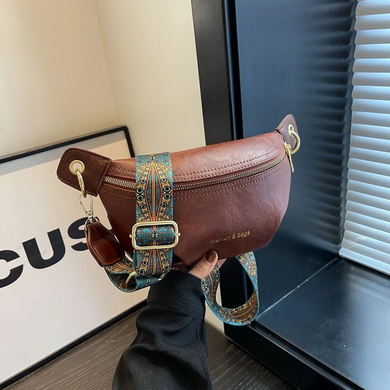 Pu Zipper Youth Ladies Balíky Advanced Sense Female Crossbody Tašky v predaji 2024 Značka HOT PREDAJ BOLSAS Para Mujeres