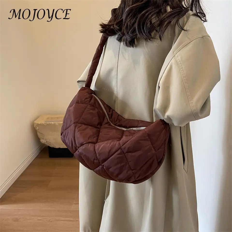 Puffer ramenná taška pre ženy s vnútorným vreckovým knedlovom taške nylon prešívaná taška s taškou hobo na nákup cestovanie