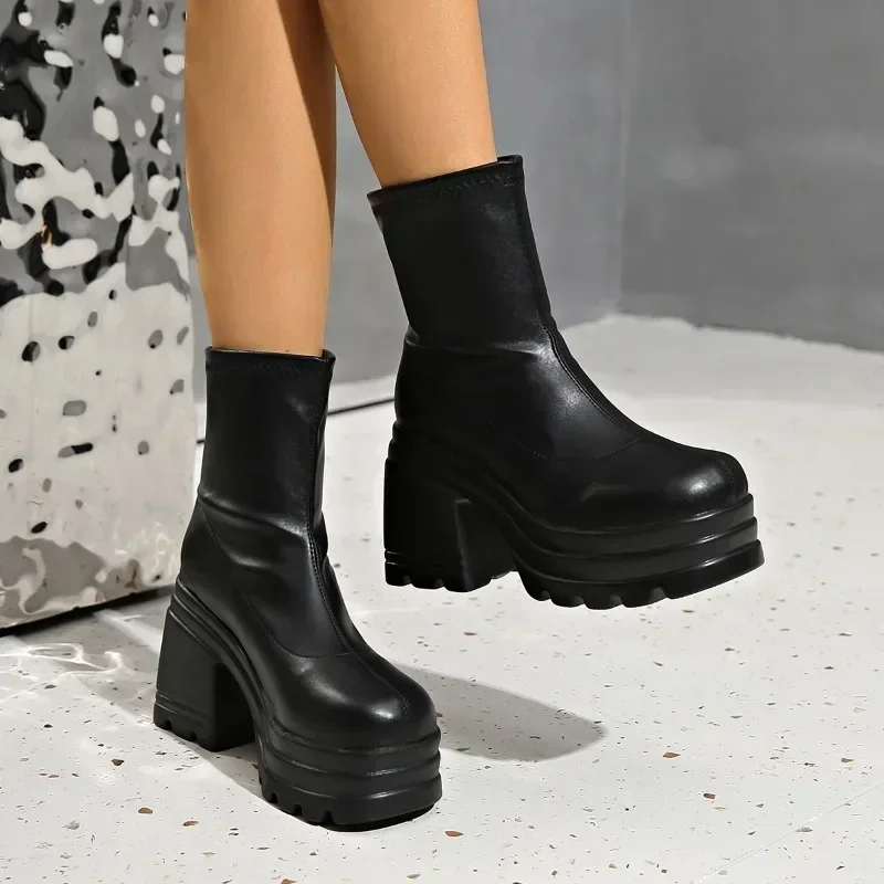 Punk Chunky päty dámske topánky Black Gothic High podpätky módne návrhárske topánky New Cool Women Street Mid-Calf Boots
