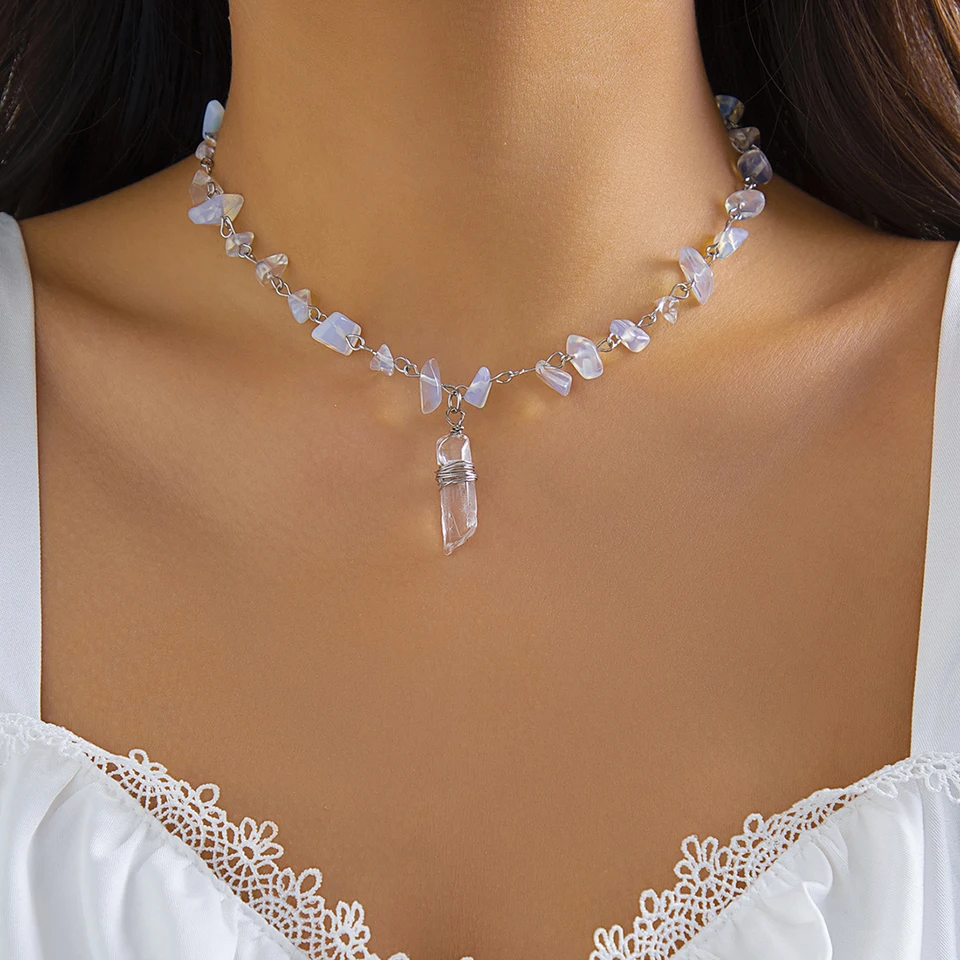 Purui nepravidelné číre biele farby čipových korálikov náhrdelník Prírodný kameň Ženy Choker s krištáľovým príveskom módne šperky darček