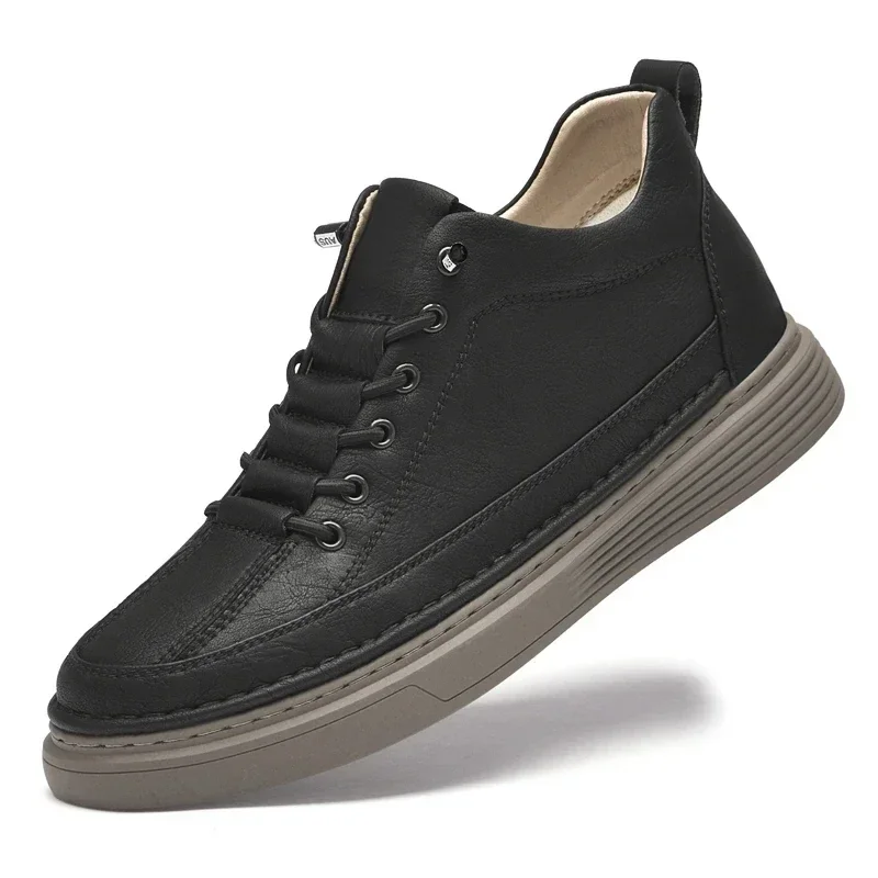 Pánske výšky zvyšujúce topánky Vysoko kvalitné muži ležérne topánky tenisky Originálne kožené pánske vulkanizované obuv Comfy Skate Shoe Shoes