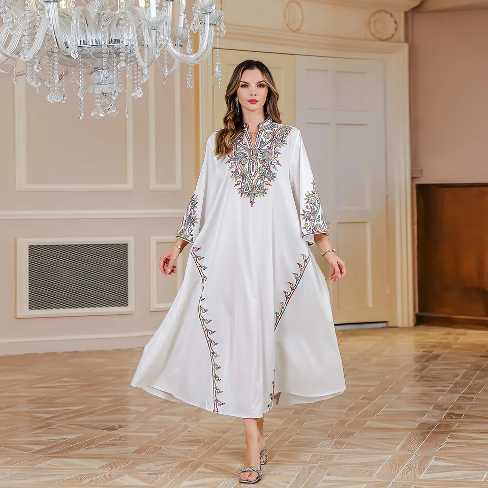 Ramadán Long Rúch abaya moslimské dámske večierky Šaty Kaftan Diamonds výšivky Maroko islam Jalabiya Vestidos Dubai Abayas