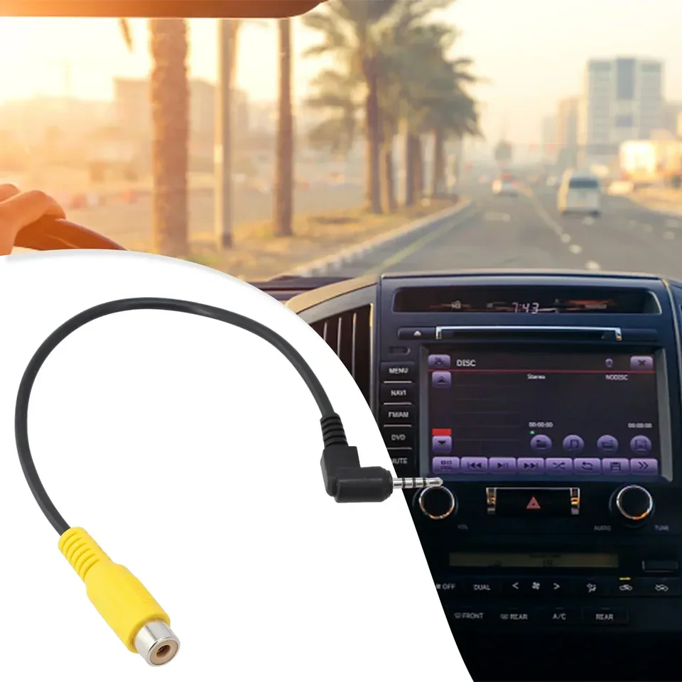 RCA až 2,5 mm AV Converter Cable pre zadné pohľady na zadné parkovacie fotoaparát na automobil DVR GPS Tablet Parking Assistance Supplies