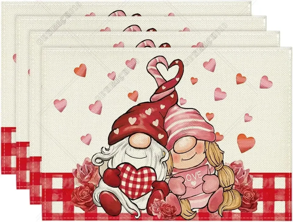 Red Plaid roztomilý pár Gnomes Heart Valentine Deň prestieraných sada 4 12x18 v zimných stoloch rohože pre párty