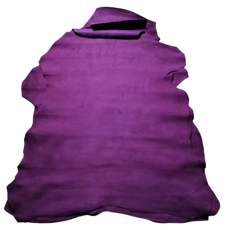 Red Purple 0,6/1 mm Cashmere. Koža prvej vrstvy. Skutočná kožená látka. Ručne vyrábané kutilstvo pre vnútri. Celá ovčia koža