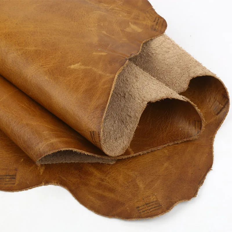 Retro cowhide kožená kožená kožená svetlo hnedá pohovka Nábytok sfarbenia hlavy vrstva krčná väzba Olejový vosk Originálna kožená tkanina