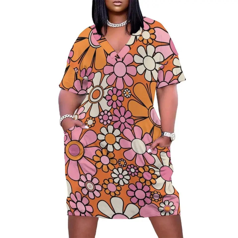 Retro záhradné kvety Groovy 60. storočia kvetinový vzor v Thulian Pink, Orange, Cream Béžová a čierne voľné vreckové šaty