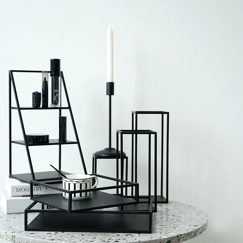 Retro železo Geometrický tvar úložiska stojany Parfumy Storage Storage Tray Nordic Domáca kuchyňa Kúpeľňa Držiteľ organizátora Organizátor