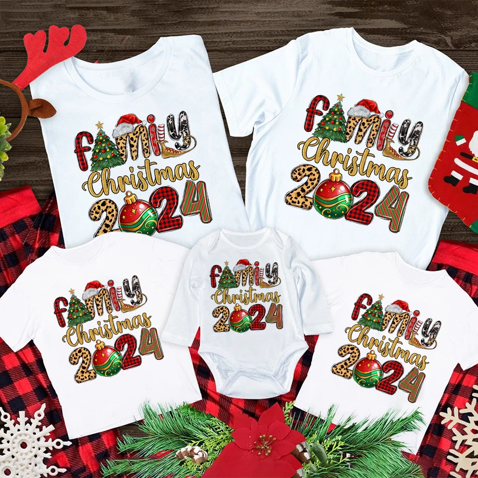 Rodinné Vianoce 2024 Tlačené košele Family All Tričko Tričko Vianočné večierky Tshirt Dad Mama Detské topy