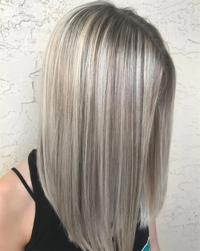Rovná bobová čipka predná parochňa Short Women Wigs Parochne Ashy blondínka so sivými hnedými vrcholmi farebné syntetické futura čipky parochňu