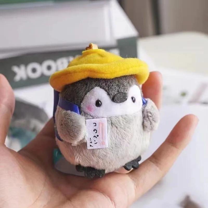 Roztomilý malý tučniak animácia Periférne auto Kreatívne Keychain Detský školský vak prívesok Zábavný dovolenkový darček pre páry