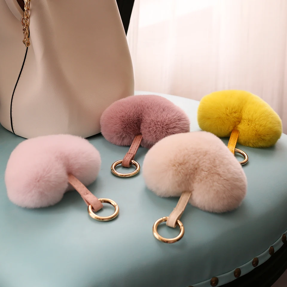 Roztomilý nadýchaný reálny rex králičie kožušinové srdce Pompom keychain mäkké originálne kožušinové reťazce kovové kovové kovové kovové kovové tašky kúzlo pre ženy