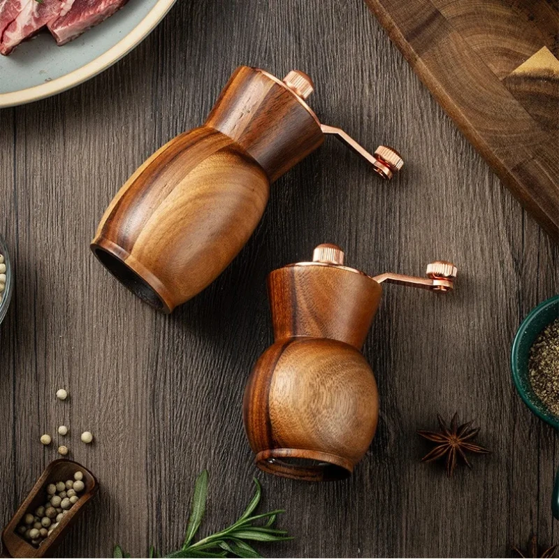Ručne kruhové drevené korenie Sada s základnou kreatívnou vázou Čierne Pepper Salt Grinding Fľaša nastaviteľná keramická jadro BBQ Tools