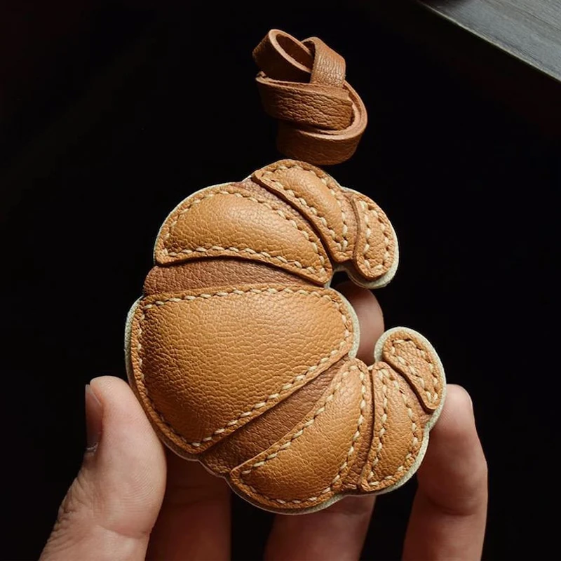 Ručne vyrábaná kožená ovčie koža croissant taška prívesok kúzlo Keychain dievčatá mobilný telefón shell prívesok darčeková taška na dekoráciu doplnky