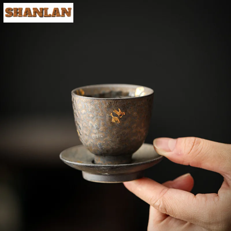 Ručne vyrábané posypané zlato hrubé šálky retro hrdzu Glazed Master Master Cup Cupuce set Degustaing Tea Bowl s vankúšikom kung fu teaset