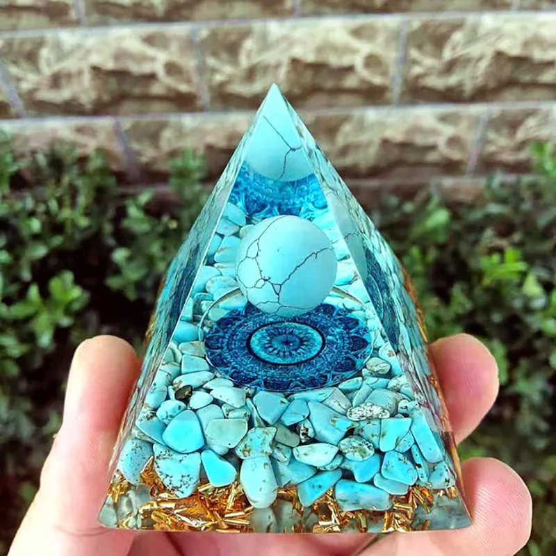 Ručne vyrábaný orónsky liečivý pyramídový liečivý tyrkysový energetika Reiki Chakra Multiplikačná meditácia Lucky Gather Zhromaždenie kamenného orgánu