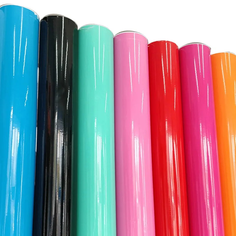 Rôzne farby biele lesklé čierne vinyl film Robin Egg Blue Auto balenie fólie fólovej bubliny zadarmo pre automobilovú telefónnu konzolu