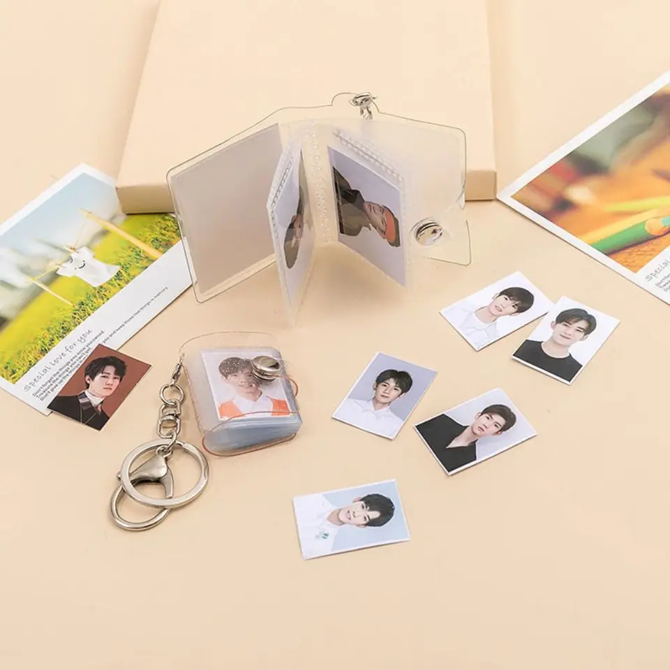 S Keychain Mini Photo album Snap Design Design Simple Storage Držiteľ fotografickej karty PVC prenosný vreckový album