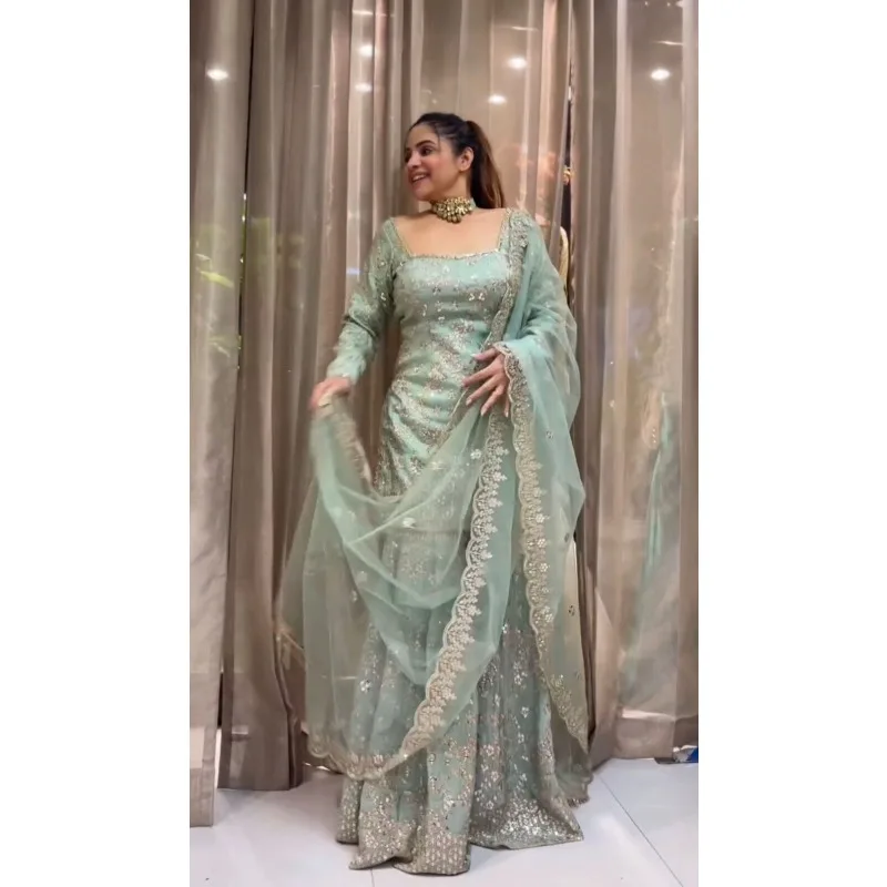 SALWAR KAMEEZ PAKISTAN INDICKÁ Svadobná hostina polaroid oblek