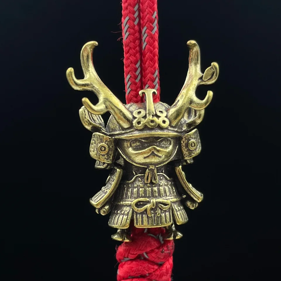 Samurai Keychain prilba Brass Nôž korálky tkané paracord keychain na šnúrku prívesok vonkajší eddor EDC DIY závesy príslušenstvo
