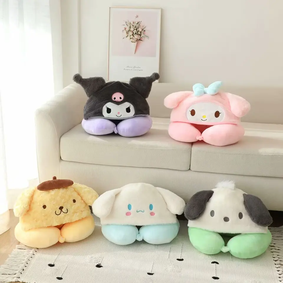 Sanrio Anime s kapucňou v tvare u vankúša Kuromi My Melody Pochacco krk vankúš Autosedáre autosedačky kancelárske lietadlá vankúše vankúše Darčeky