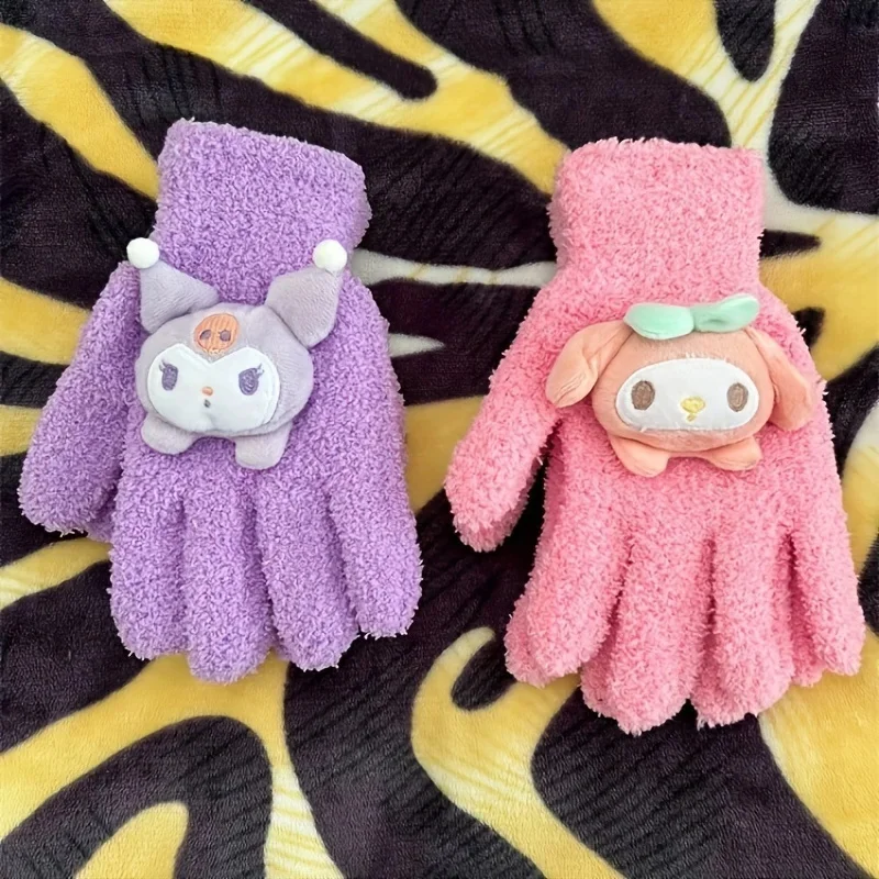 Sanrio Kuromi My Melody Preppy Full Fuld Finger Cartoon Rukavice pre dievčatá Detské deti Roztomilý plyšový polyester koralový fleece jazdiace rukavice