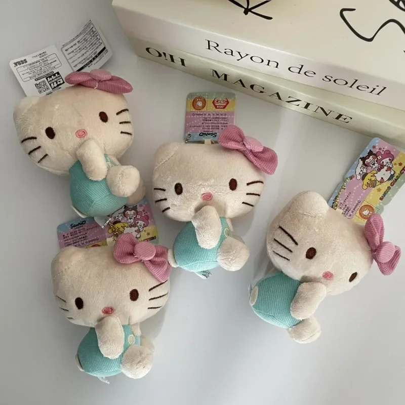 Sanrio Plush Doll Hello Kitty Car Keychain Roztomilý dievčenský srdcový batoh prívesok anime periférny sviatok darček 2d zbierka