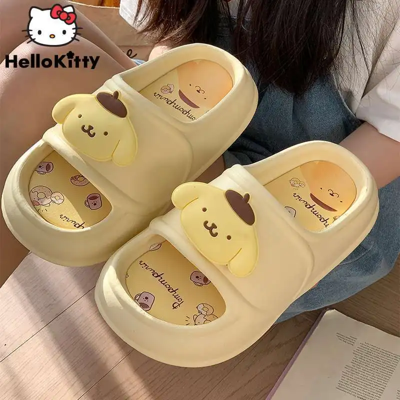 Sanrio Pom pom Purin Kuromi My Melody Cute Slippers Dámske letné protišmyie proti zápachu papuče Kórejský štýl Nové trendové papuče