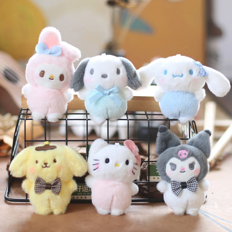 Sanrio roztomilý plyšový keychain mäkké vypchávky bábiky Pendant Hello Kitty Cinnamoroll Kuromi Melody Melody Pochacco Purin Kawaii Keyring