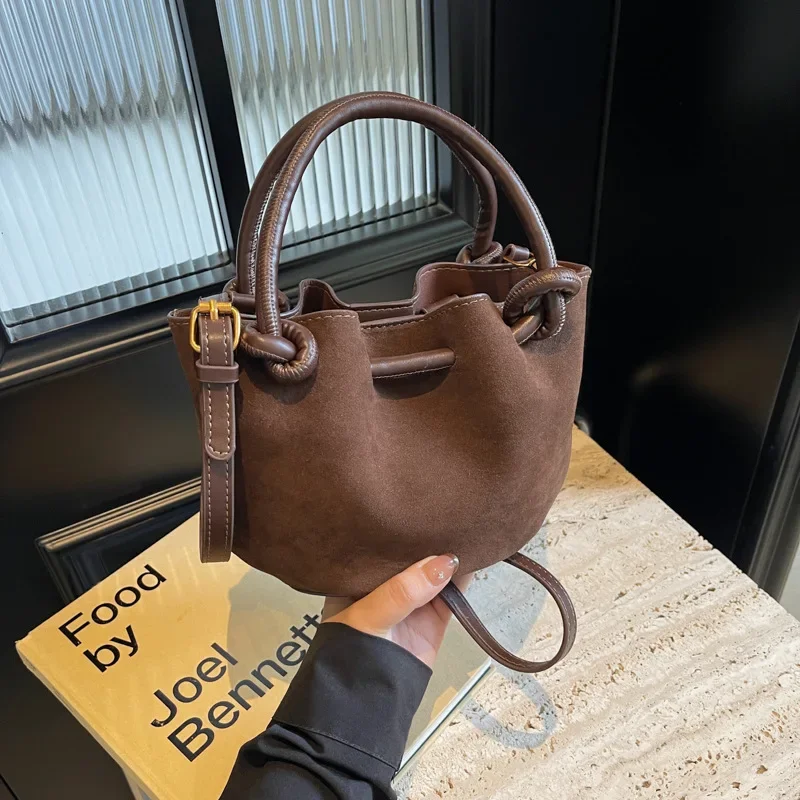 Senior Sense Suede Bucket Bag Nové výklenky detských tašiek cudzie qi s jedným ramenným krížom vrecká
