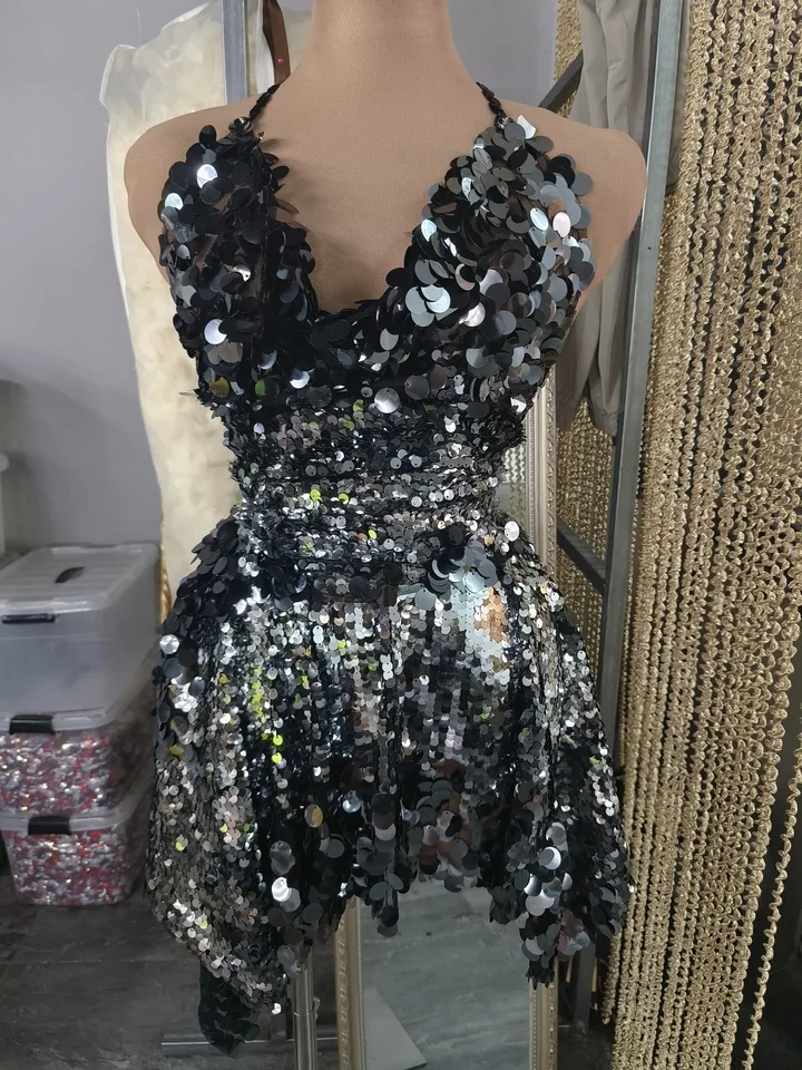 Sexy backless čierne flitry trblietky Dvojdielne predstavenie narodeninové oslavy klubové dane Dance Clothing Drag Queen Festival