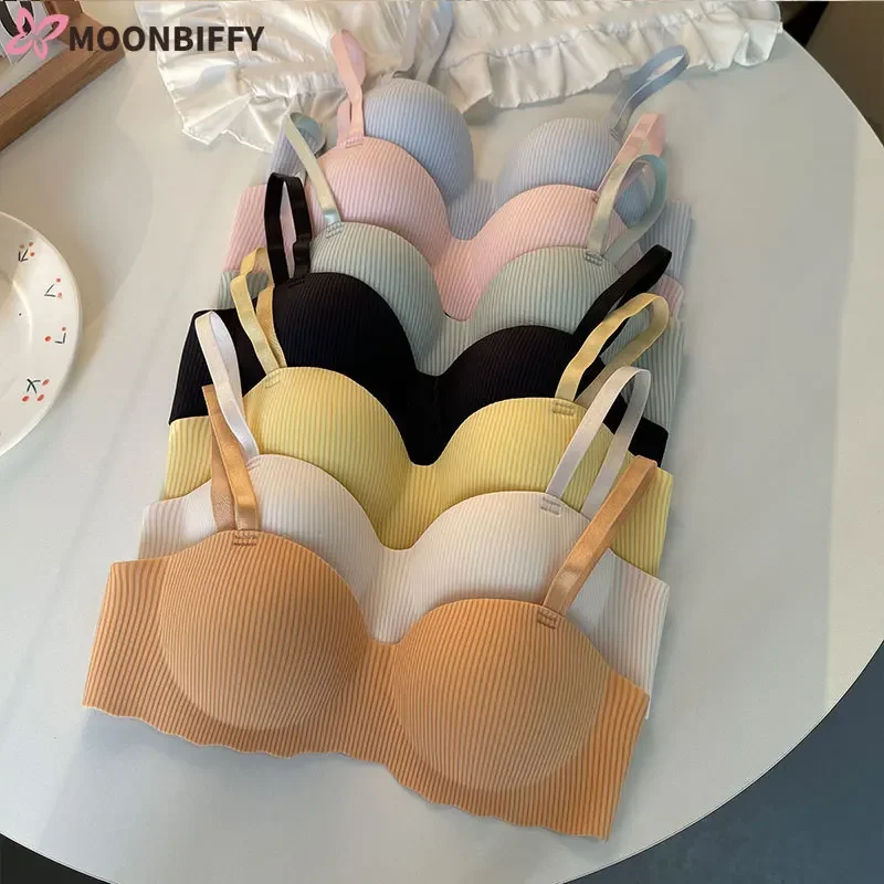 Sexy podprsenky push up bezšvové spodné prádlo dám s pevnou farbou bezdrôtové spodná bielizeň Žena jednodielne zhromaždenie kabrioletových popruhov Brassiere