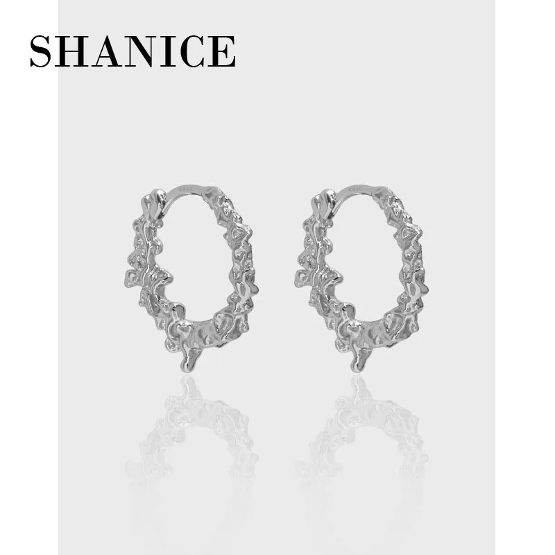 Shanice New NS Niche Design Minimalistický geometrický nepravidelný povrch S925 Sterling strieborné náušnice Ženy jemné šperky