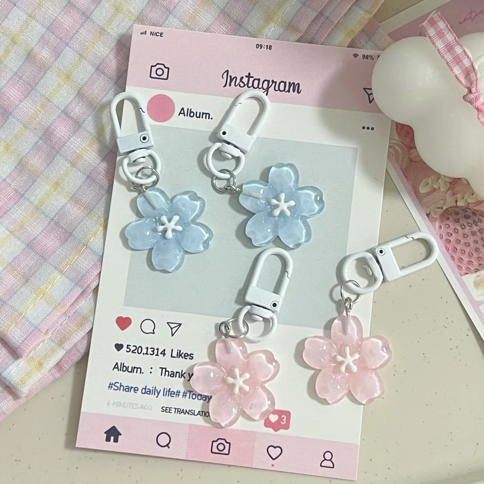 Simulovaný Sakura kľúčový reťazec živici kvetí kvetí želé Sakura prívesok keyring keyring čerešňový kvet priesvitný kvetinový prívesok