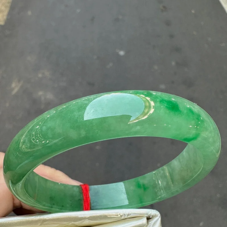 Skutočná príroda stupeň AAA Emerald Green Barmese Jadeit Jadeite náramok 57 mm