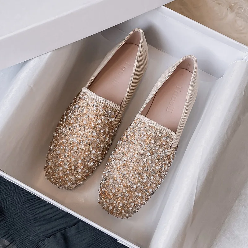 Sladká ružová handrička Moccasins Ženy perlové nity baletné byty Sqaure Toe Crystal Glitter Ploché topánky Žiari