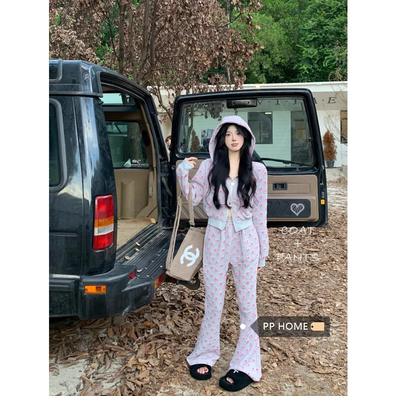 Sladké a horúce dievčenské príležitostné oblečenie Dámska jesenná 3D Love Hooded Coat High Apar Straight Flare Pants Dvojdielne súpravy Ženské oblečenie