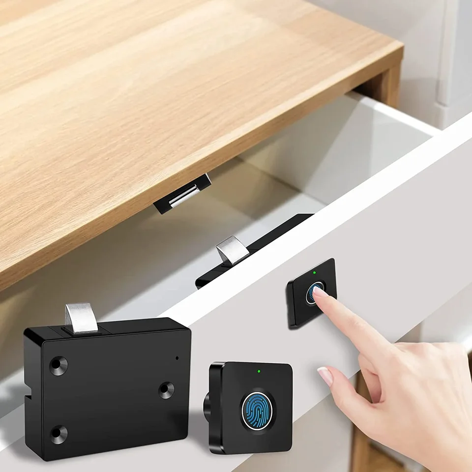 Smart Home Biometrický zámok odtlačkov prstov skrytý zásuvok Elektronický zámok ochrana súkromných súborov Keyless Residential Security Protection