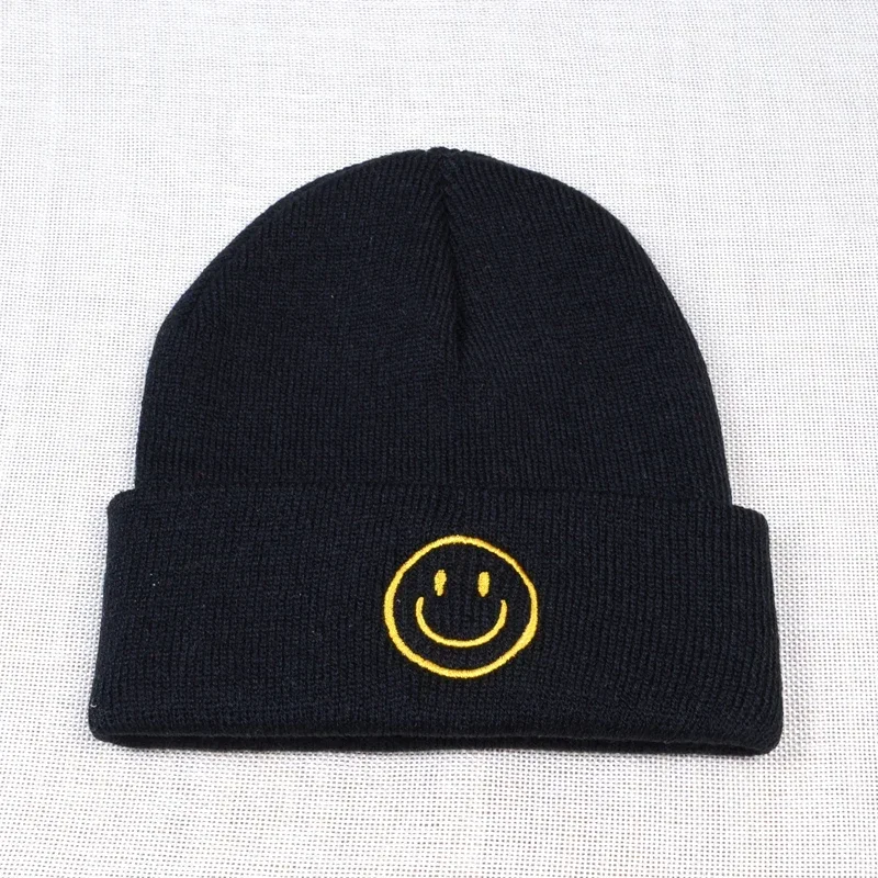 Smiley Face Winter Hat for Women Men pletená manžeta krátky melón pevná farebná čiapka čiapka jesenná dámska pletená klobúk Gorro Bonnet