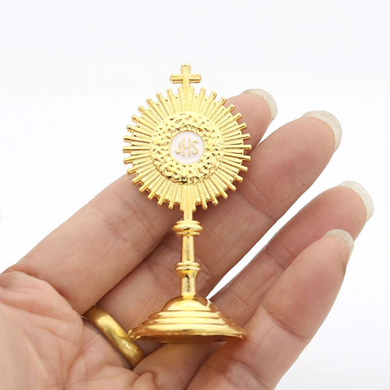 Socha katolícke kresťanské spoločenstvo Gold Ježiš Hominum Salvator Domáca kancelária stolová dekorácia krížový figurín náboženstvo darček