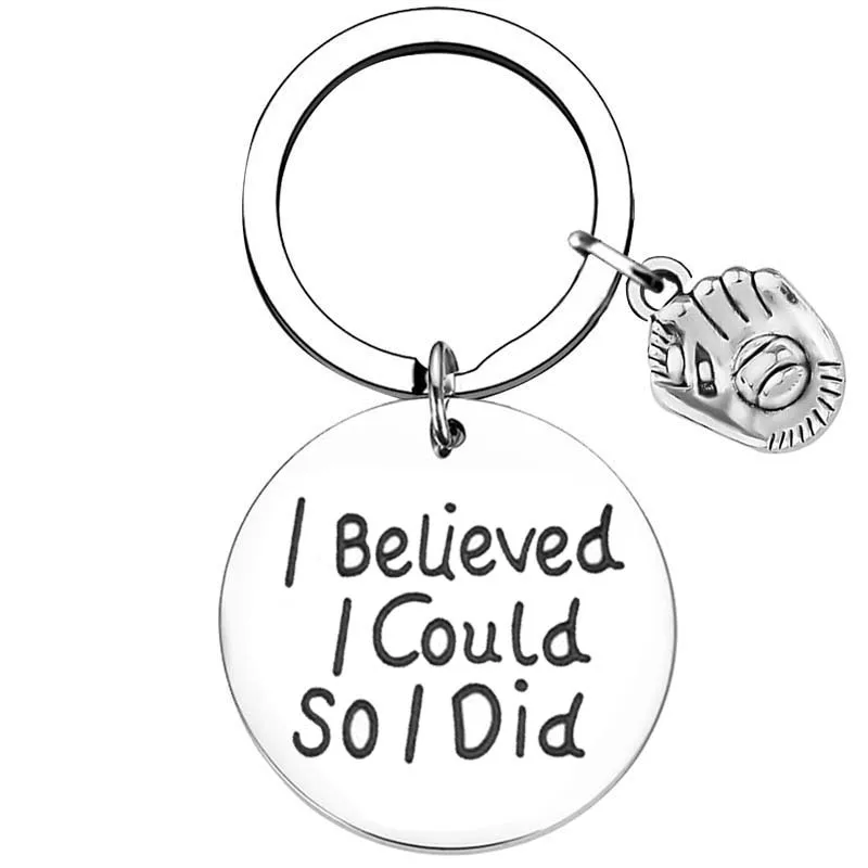 Softball Keychain for Girls Softball doplnky Inšpiratívne Verím