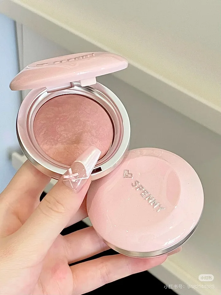 Spenny Soft Mist Blush zmršťovanie rozširuje červenanie prirodzene rozjasňujúcej povrchovú úpravu