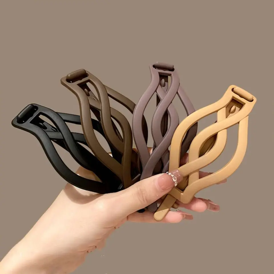 Spojený artefakt Frosted Twisted Clip Retro Hairpin Headdress Banana Clip Hair Styling Tool Geometric Streetwear