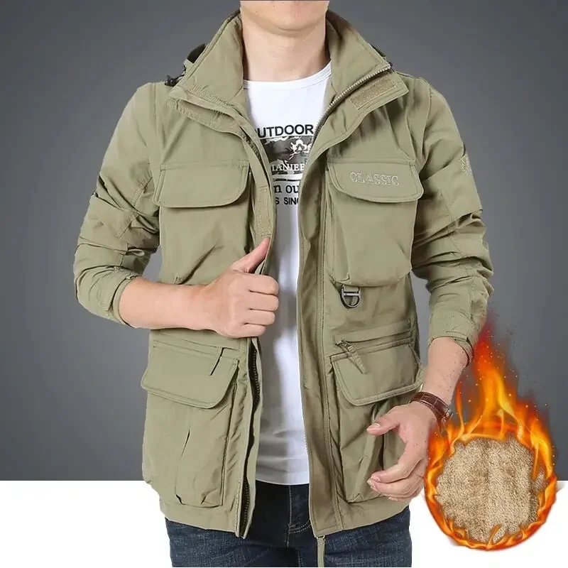 Spring Autumn Pánske bundy a kabáty 2023 Nový módny neformálny priedušný plášť Windbreaker Bund