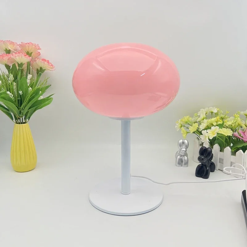 Spálňa nočná stolová lampa obývacia izba dekorácia Domáca dekorácia Svetlo Oranammenty jedáleň Light Izme Izba Atmosféra osvetlenie
