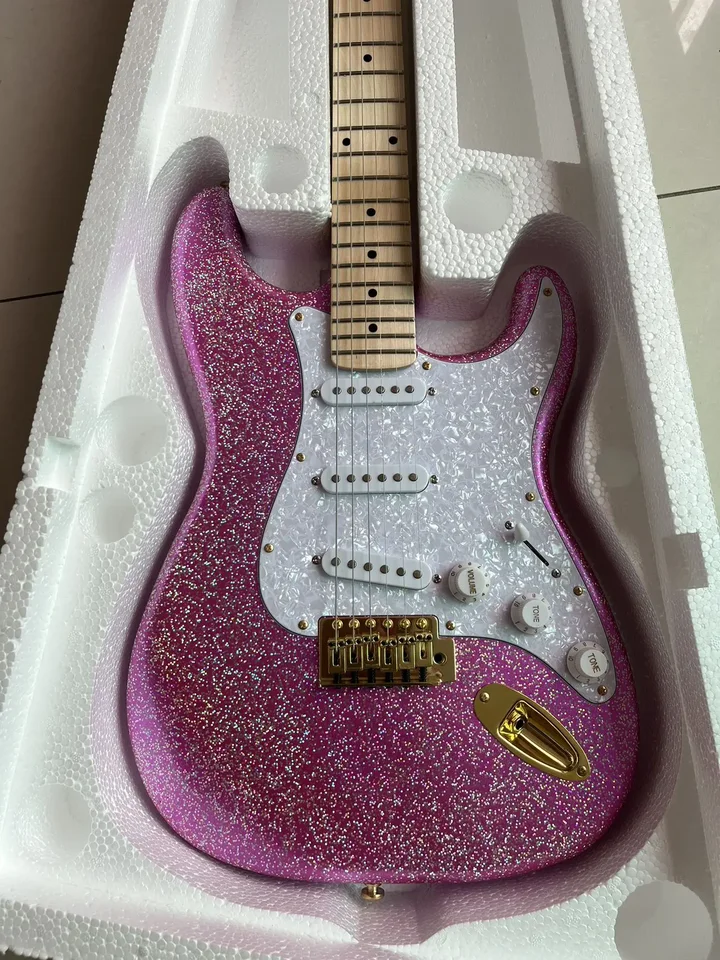 ST Elektrická gitara Alder Body Redwood hmatníka chrómová zliatina Hardware javorový krk 21 mriežky 6 reťazce