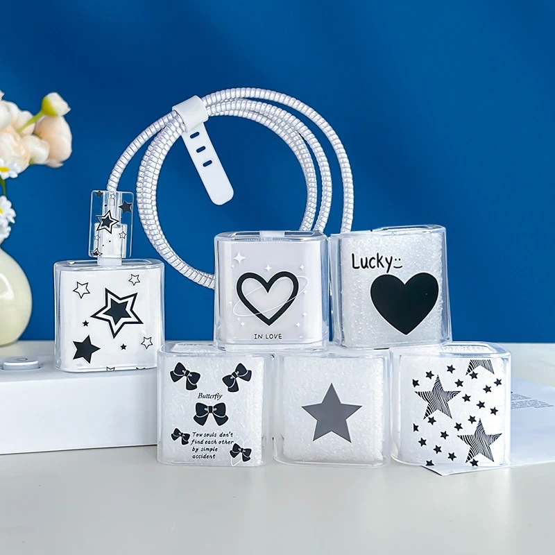 Star Heart Style Data Line Chránič kábla pre Apple iPhone 18 20W nabíjačka rýchleho nabíjačky Adaptér Ochrana krytu shell rukáv