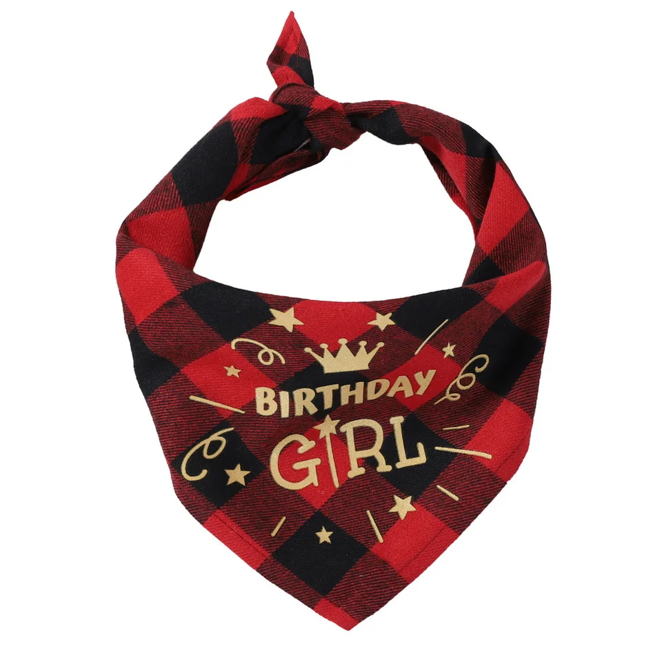 Sucado Dog Birthday Girl Bandanas Red Pink Black Buffalo Plaid Kerchief Scarf Bib for Puppy Cat Pet vianočné darčeky Deň vďakyvzdania
